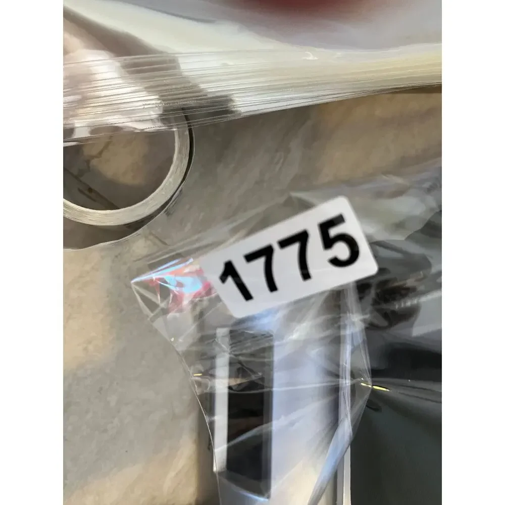 Chicos Traveler Pants Medium Short 1.5 Zip Up Ankle Slinky Stretch High Rise - Picture 11 of 13